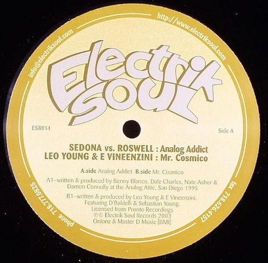 Sedona Vs. Roswell  / Leo Young & E Vineenzini* – Analog Addict / Mr. Cosmico